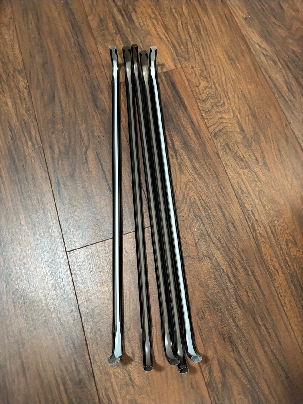 Medium 5-pack Black Metal Curtain Rod Set - Sleek Modern Home Accents